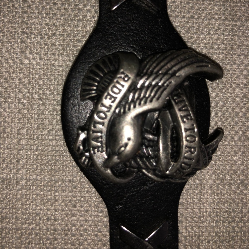 Leather “live to ride ride to live” eagle